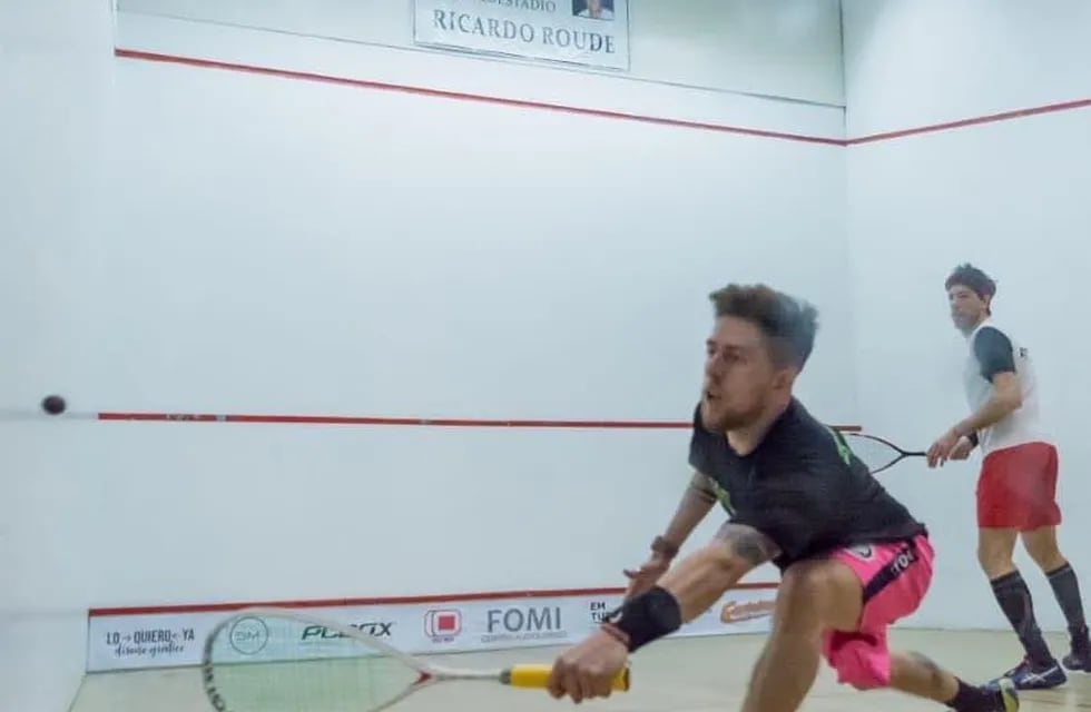 Squash: Fernández Riestra, imparable