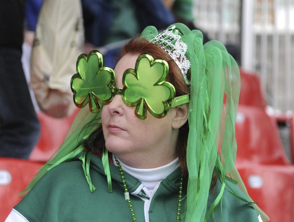 San Patricio: la fiesta que “irlandiza” al mundo entero, invita a beber cerveza y tiñe las calles de verde. Foto: Imagen Ilustrativa.