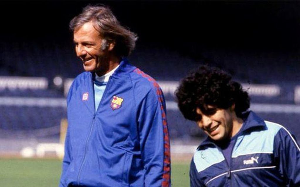 César Luis Menotti dirigió a Maradona en el FC Barcelona.