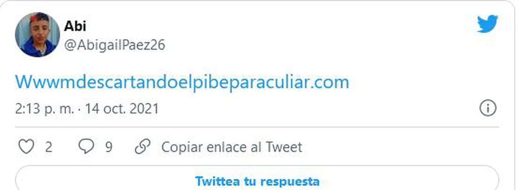 Los violentos mensajes de Abigail Páez para el padre de la víctima. (Foto: Twitter). 