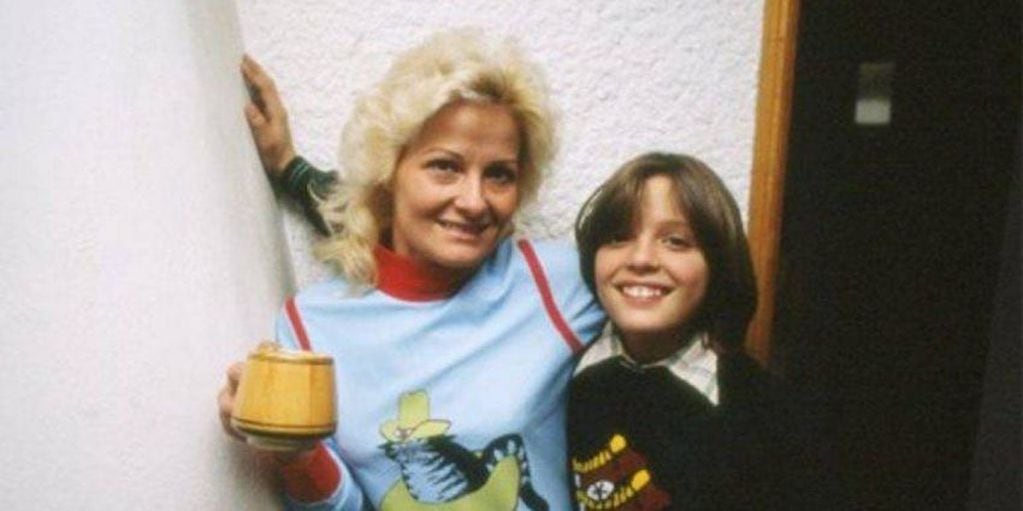 
Luis Miguel y su mamá | Internet
   