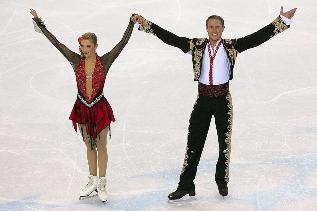 Roman Kostomarov es un deportista ruso de 45 años que ganó la medalla de oro en los Juegos Olímpicos de Invierno de Turín 2006. Ahora le amputaron las piernas por una neumonía severa. Foto: Marca