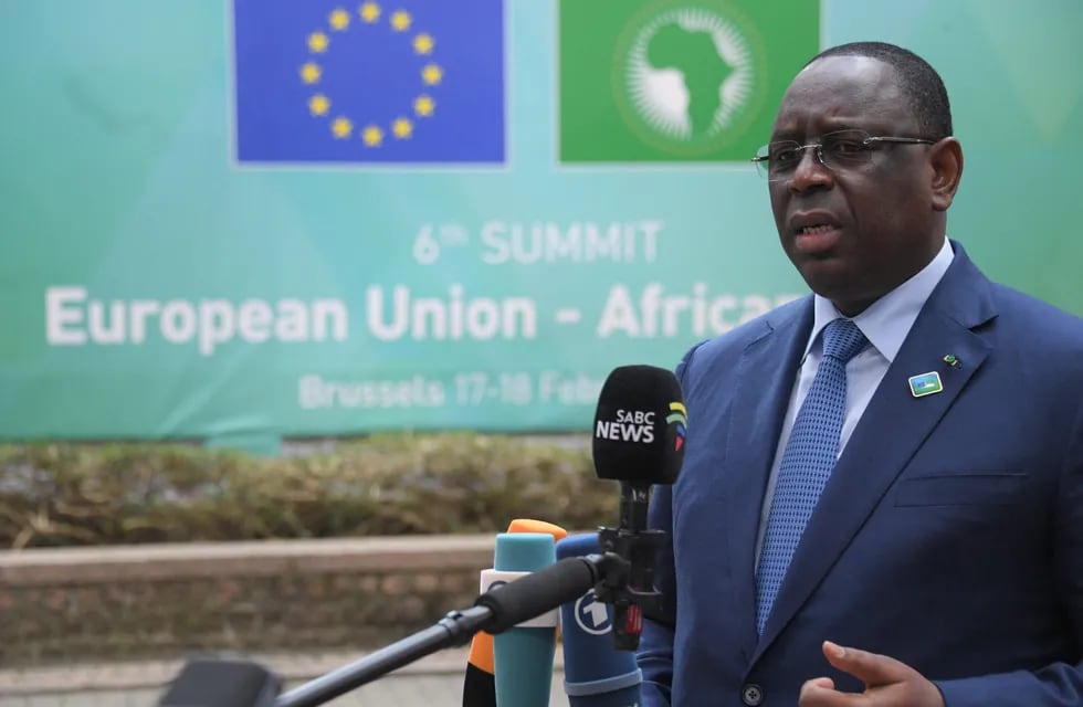 Macky Sall, presidente de Senegal y de la Unión Africana, reclama a Europa los efectos nefastos, y que tienden a empeorar, de las sanciones a Rusia.
