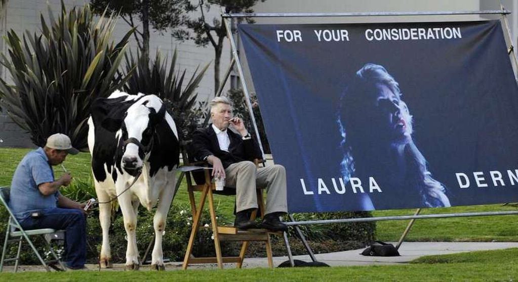 
    Lynch y una campaña muy especial para el Oscar de Dern en 2006.
   