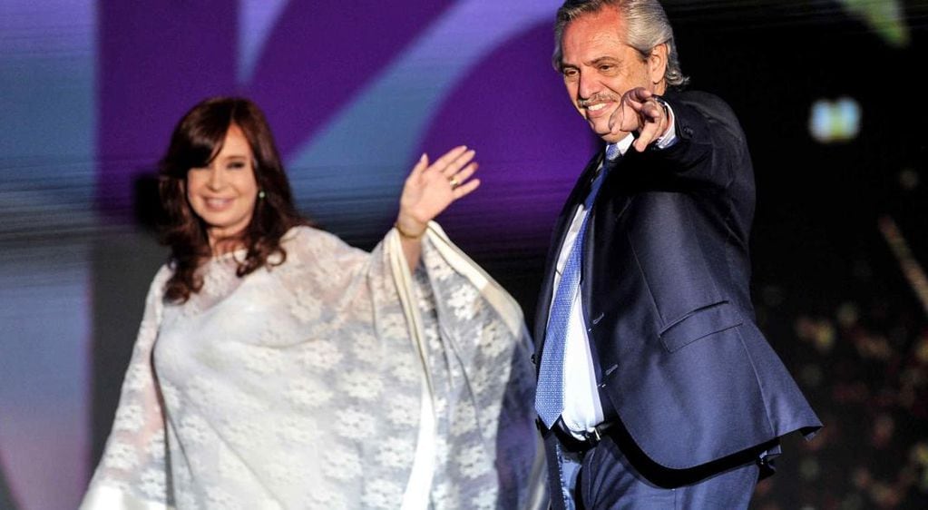 Cristina Fernández y Alberto Fernández, la fórmula que ganó en 2019, la participación en la PASO fue de 76%, siete puntos más que en la primaria de ayer. (La Voz/Archivo)