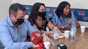 Gustavo Correa y Carina Senado del Sute, junto a Ester Linco Lorca de Sadop