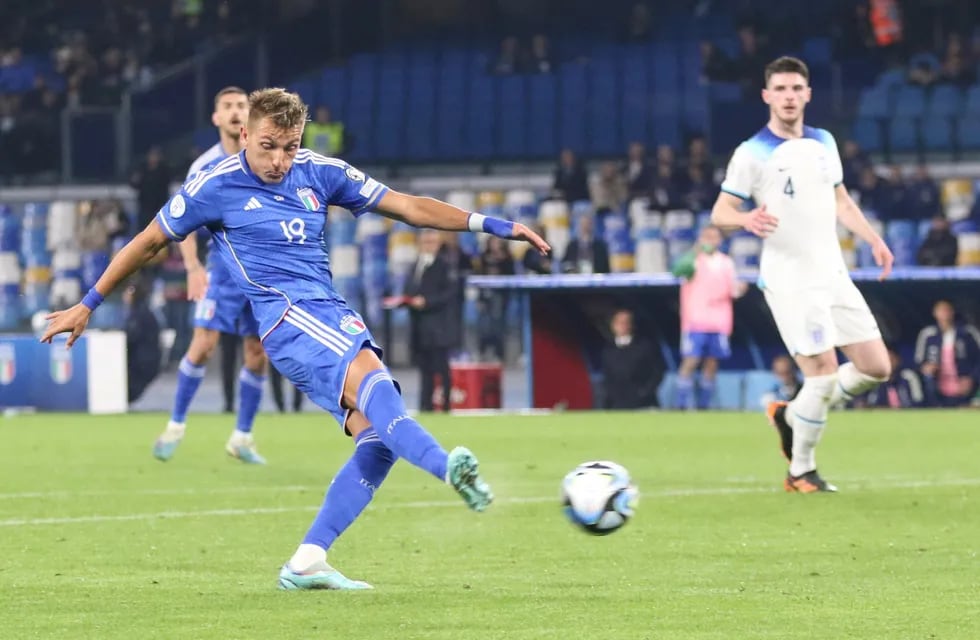 Mateo Retegui convirtió el gol de Italia en la derrota ante Inglaterra / EFE.