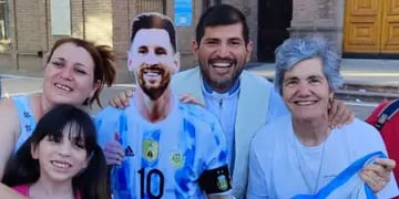 Quién es el cura de Mendoza que festejó un triunfo de Argentina con pasión y la escena recorrió el país. Foto: Gentileza Lucas Vilte.