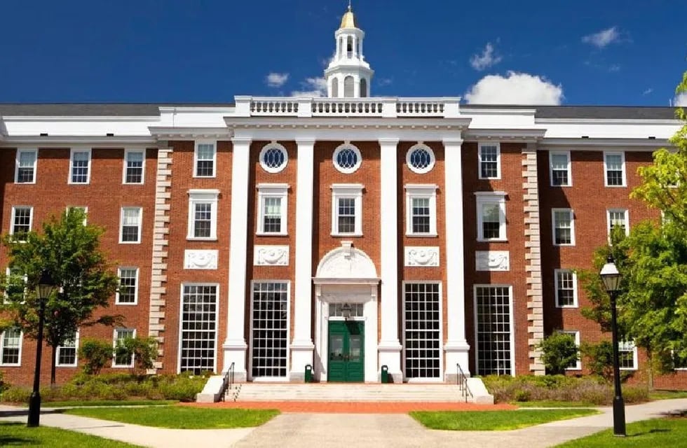 Harvard ofrece nuevamente su curso CS50 completamente gratis.