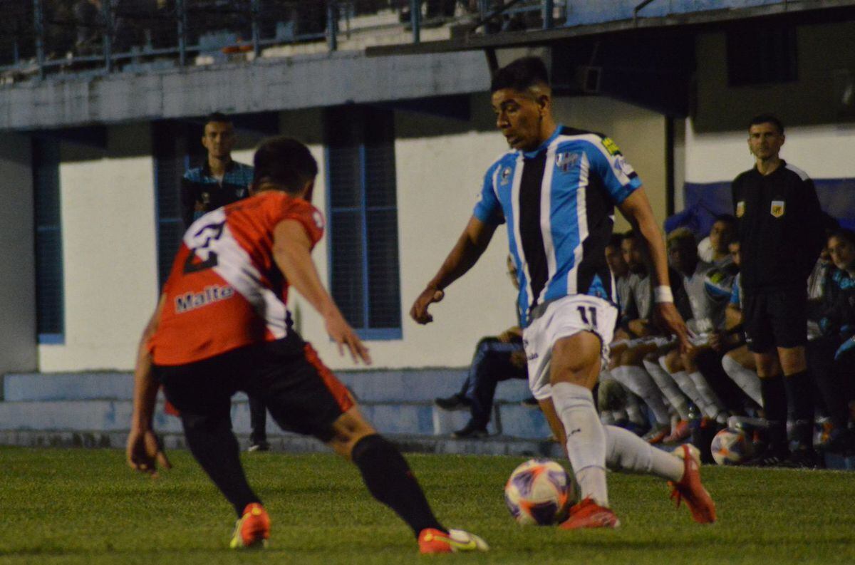 El Deportico Maipú cayó ante Almagro por la fecha 34 de la Primera Nacional / Prensa Almagro.
