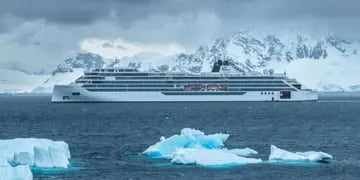 Investigan el origen de un “ola monstruo” que chocó contra un crucero noruego en la Antártida