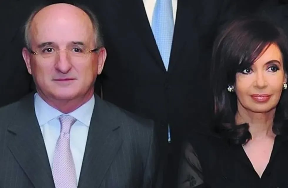Antonio Brufau, CEO de Repsol, junto a Cristina Kirchner durante su presidencia.