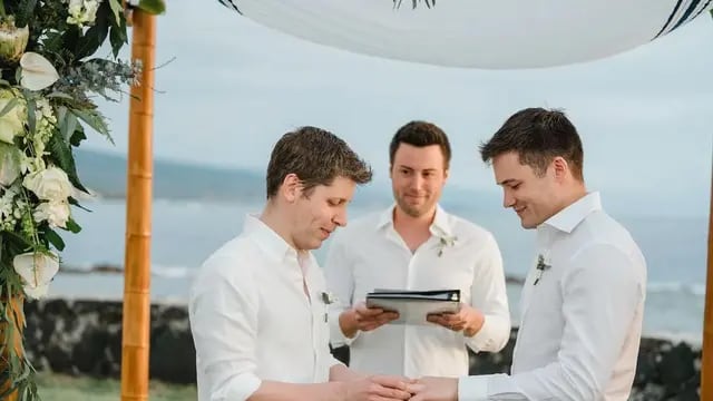 Sam Altman, CEO de OpenAI, se casó en una ceremonia privada en Hawái
