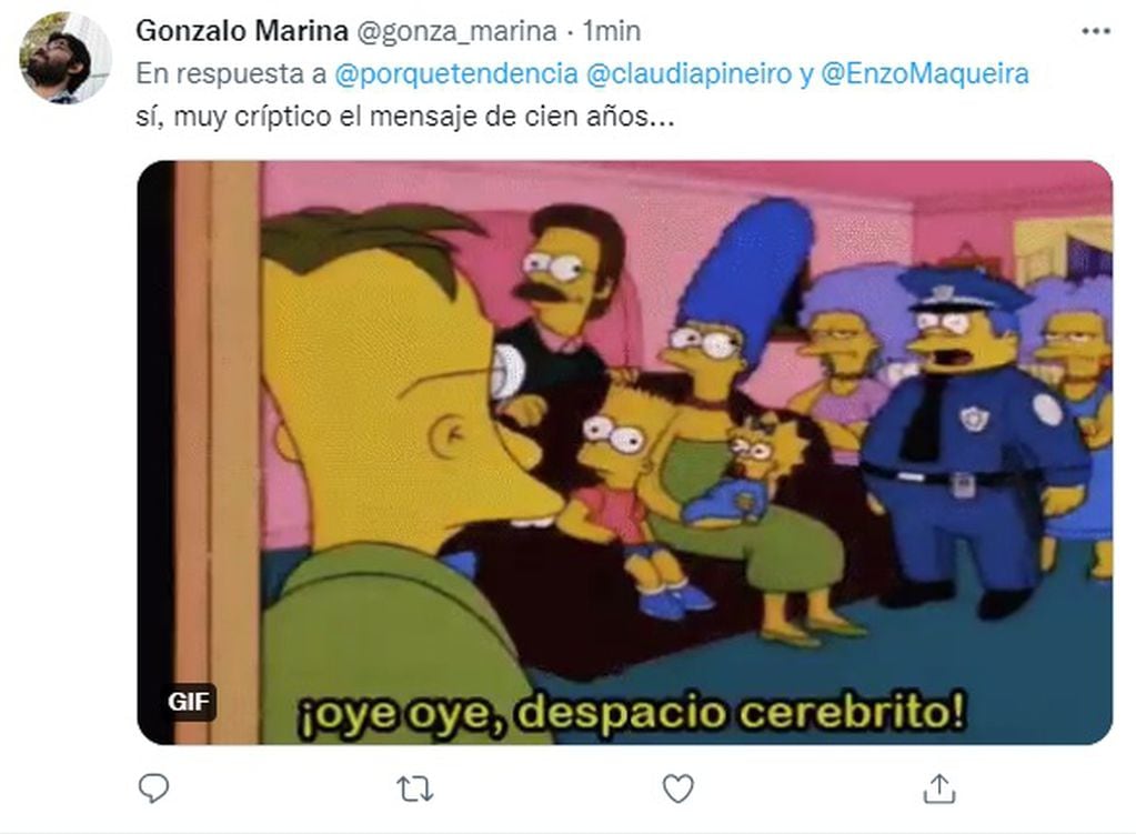 El prejuicioso tuit de Claudia Piñeiro sobre los futboleros desató memes y sarcasmo en Twitter