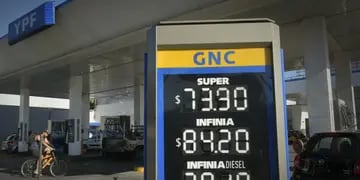 YPF volvió a aumentar los precios de los combustibles en Mendoza (lunes 18 de enero de 2021)