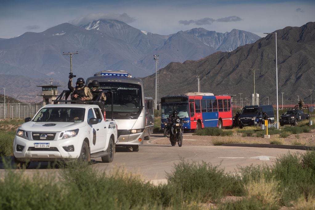 Traslado de casi 400 internos al penal de Almafuerte II. Foto: Prensa Mendoza