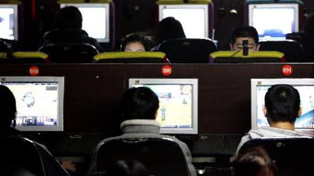 China prepara una nueva ley para controlar todos los comentarios de las redes sociales antes de que se publiquen.