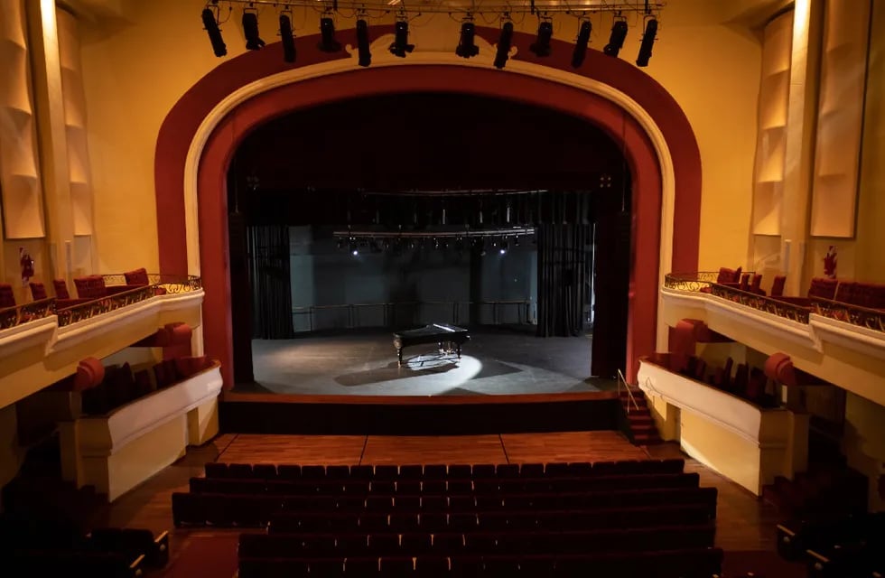 El teatro Mendoza reabrirá sus puertas para recibir la Vendimia de la Ciudad / Ignacio Blanco