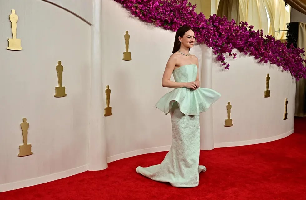 Estos fueron los mejores looks de los Oscars 2024: desde Zendaya hasta Emma Stone.