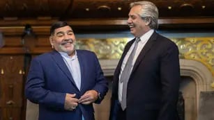 Archivo. Maradona y Fernández en una foto juntos tomada en diciembre de 2019 (Presidencia de la Nación).
