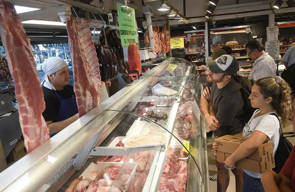Últimos días para aprovechar el 30% de descuentos en carnicerías o negocios de barrio con Banco Nación. 
Foto: José Gutierrez / Los Andes