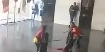 Se pelearon a facazos en un penal de Sáenz Peña
