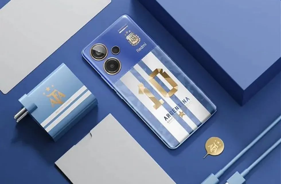 El Redmi Note 13 Pro+ World Champions Edition es una versión del celular que rinde homenaje a los campeones del Mundial de Qatar 2022. / Gentileza.