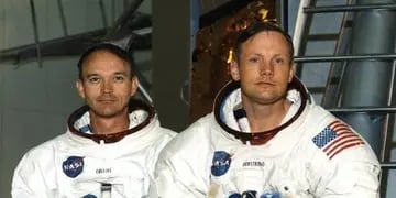 Luego de la llegada a la Luna y de la cuarentena correspondiente, los astronautas recorrieron 22 naciones.