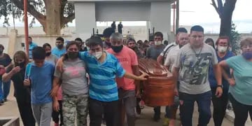 Un multitud despidió los restos de Abigail en Santiago del Estero