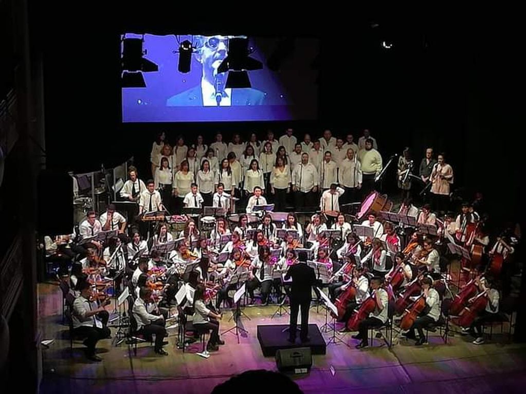Orquesta Escuela de San Martín.