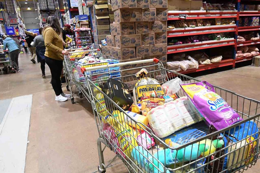 Aumento canasta básica
Los precios de la canasta básica aumentan mas que la inflación
Foto José Gutierrez / Los Andes