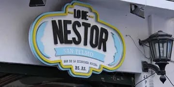 El bar en honor a Néstor.