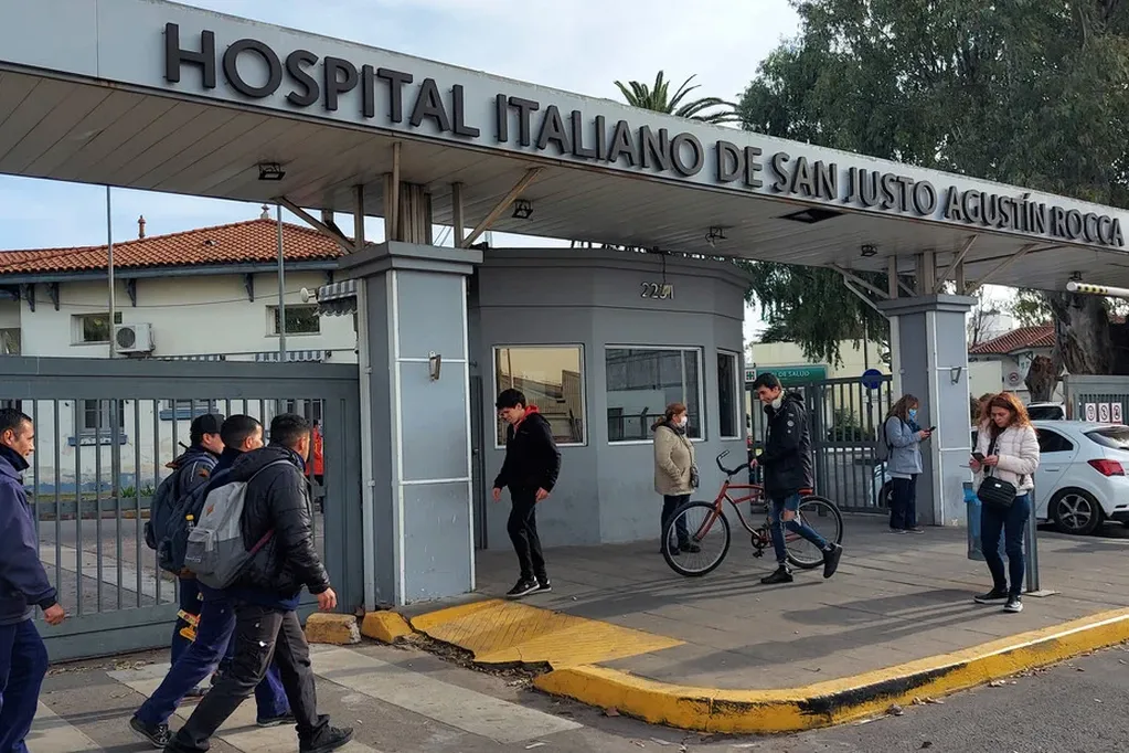 Joaquín se recupera en el Hospital Italiano de San Justo. El viernes fue operado en una intervención que duró tres horas. / Foto: Gentileza