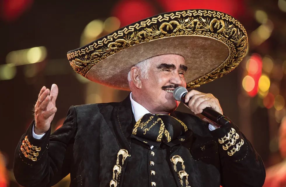 Vicente Fernández en concierto para presentar "Primera Fila".