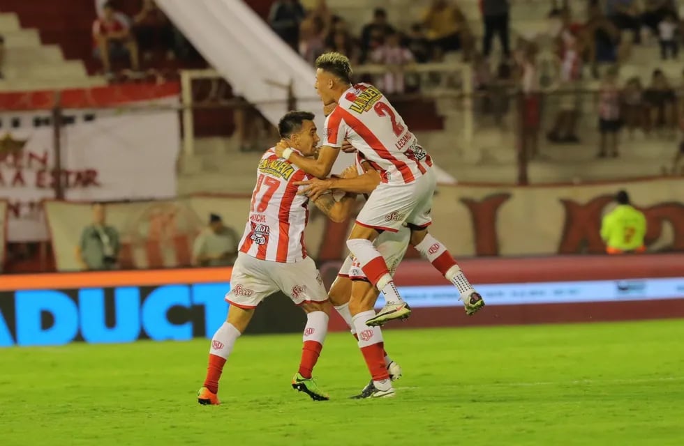 Barracas Central derrotó a Aldosivi y ganó por primera vez en la Copa de la Liga. / Gentileza.