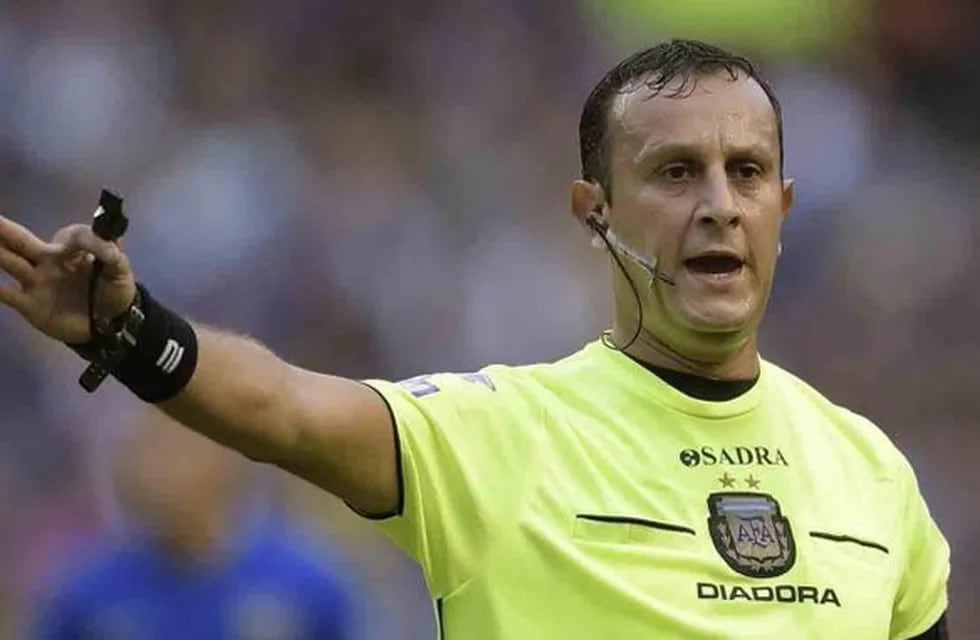 Darío Herrera, el árbitro designado para la gran final entre Boca y Tigre. / archivo