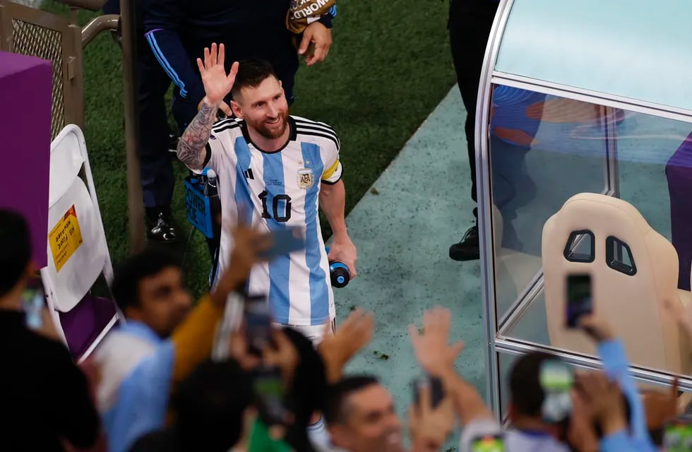 Lionel Messi, el mejor del mundo, brilló en la semi del Mundial y se retiró ovacionado. / EFE