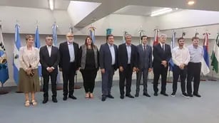 Cornejo participó en una reunión inédita con gobernadores de provincias productoras de hidrocarburos