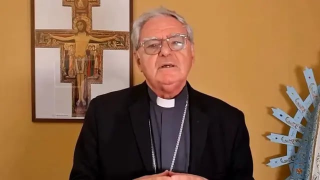 Monseñor Oscar Ojea