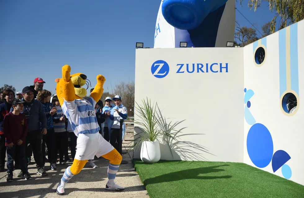 Zurich acompañó el histórico partido de Los Pumas vs. Nueva Zelanda en Mendoza y hubo una Fan Fest abierta a todo el público con juegos y premios.