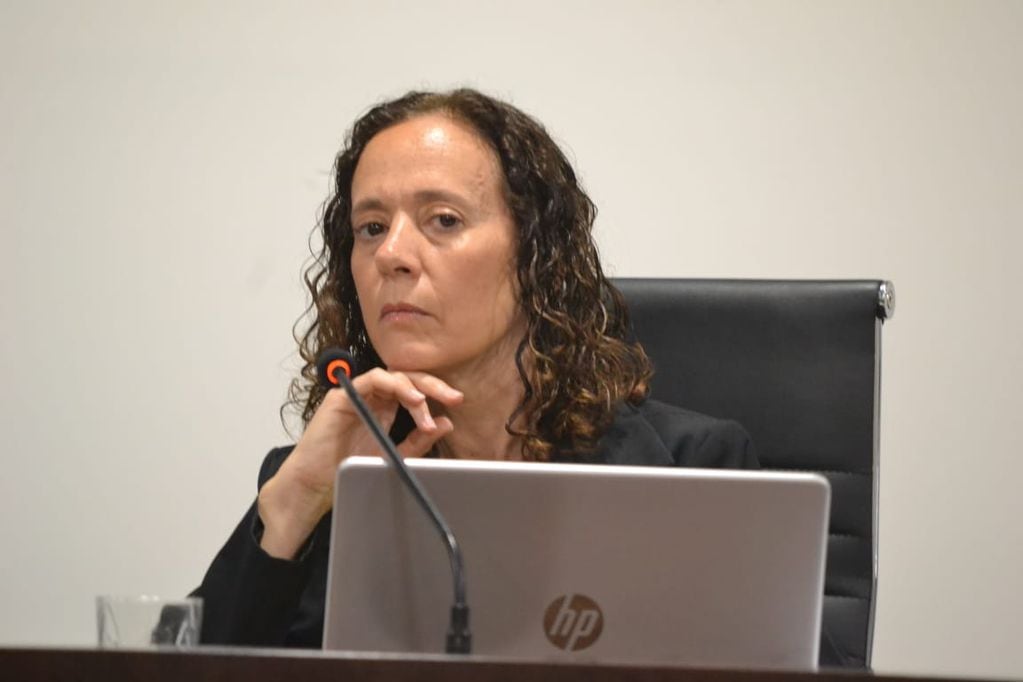 La jueza técnica Laura Guajardo, asistió al jurado popular. | Foto: prensa Poder Judicial.