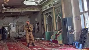 Ataque suicida en mezquita en Pakistán