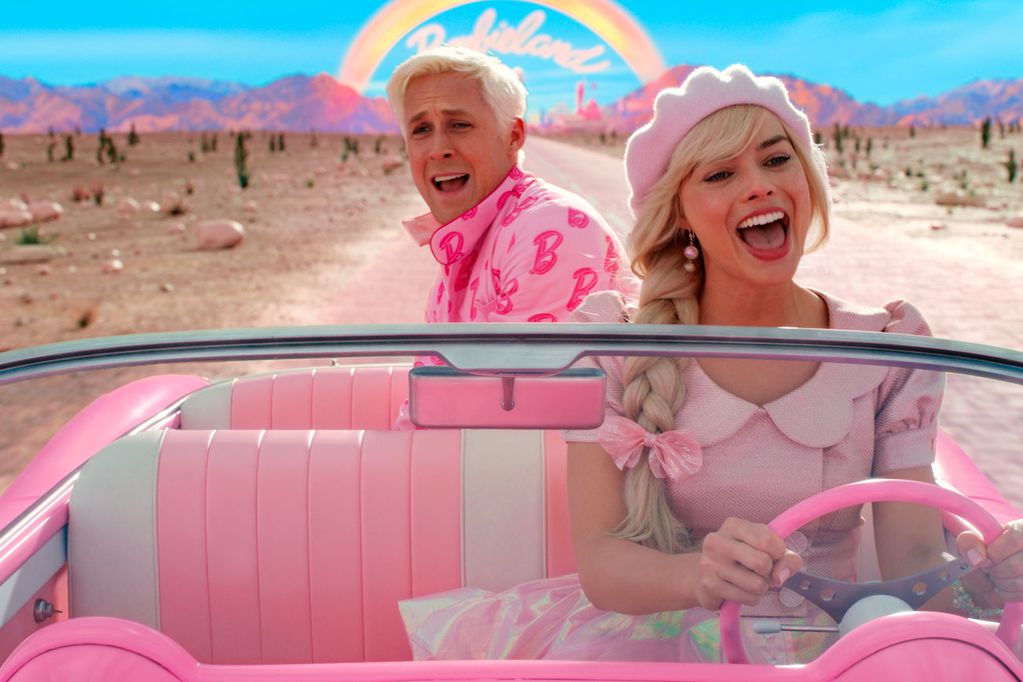 Margot Robbie y Ryan Gosling hacen de Barbie y Ken (Prensa Warner Bros.).