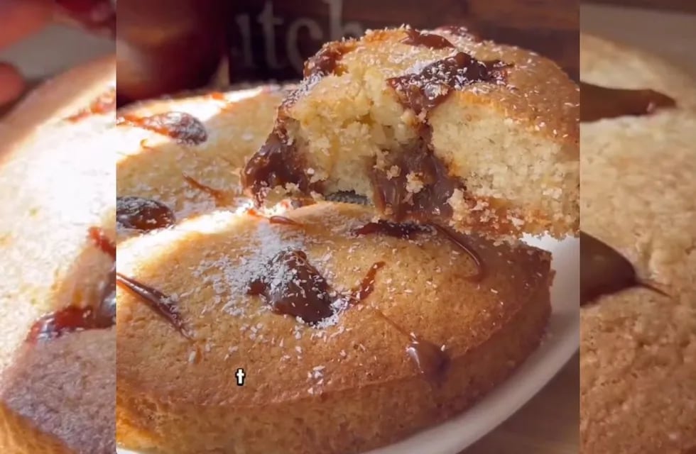 Torta matera de coco y dulce de leche. Captura del video.