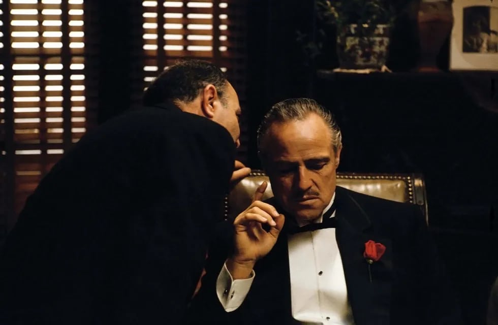 Marlon Brando, como Vito Corleone, dio la caracterización más magistral de su carrera.