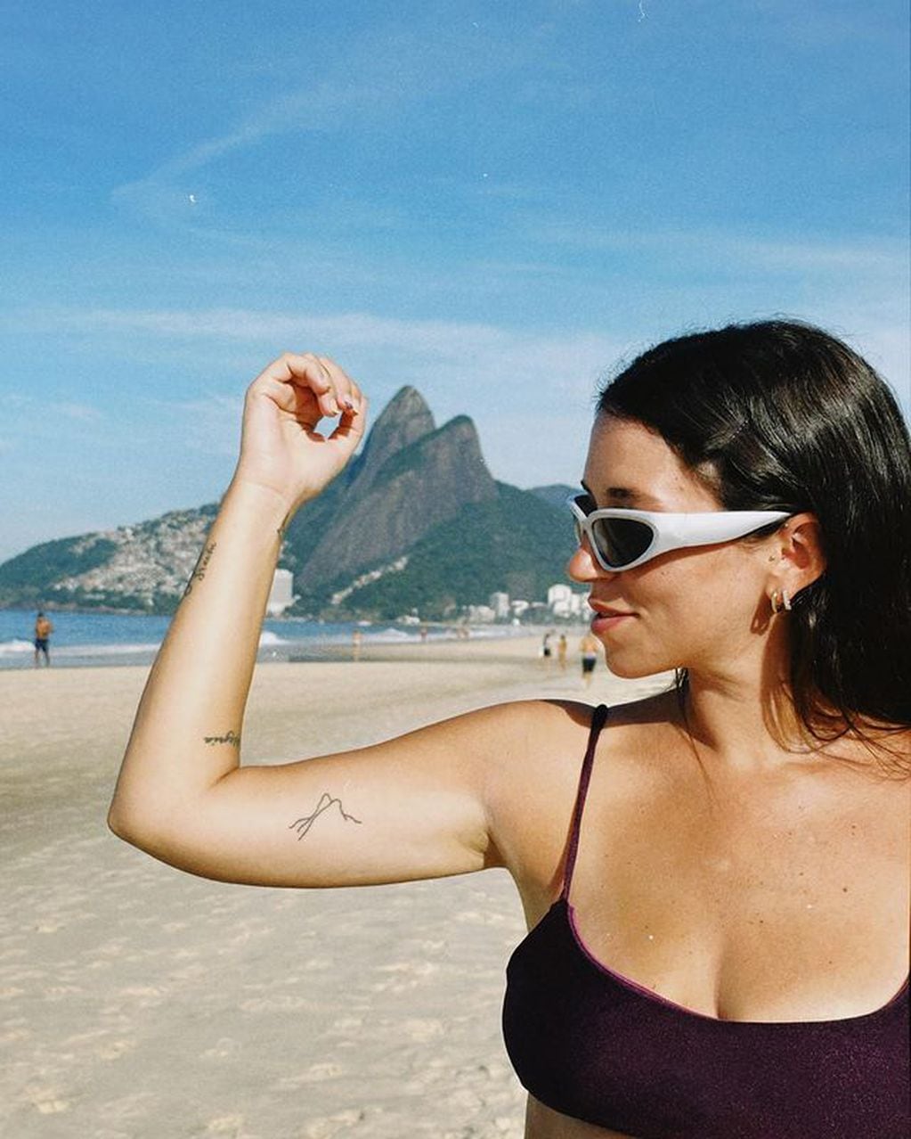 Leticia Siciliani compartió el álbum hot de su estadía en Río de Janeiro.