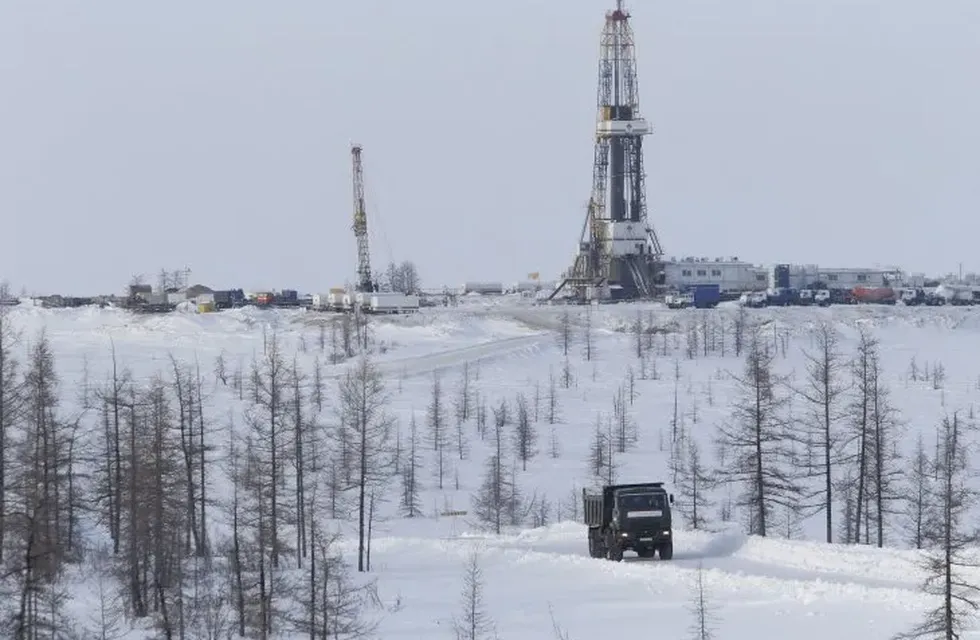 Refinería Rosneft, en la región siberiana rusa. Imagen de archivo.