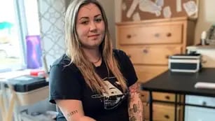 Los tatuajes faciales de las mujeres inuit resurgen en el extremo norte de Canadá