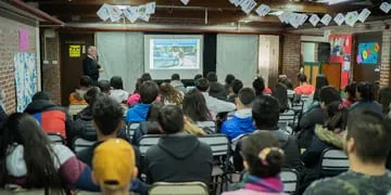 El Municipio brinda charlas sobre Educación Vial en escuelas secundarias