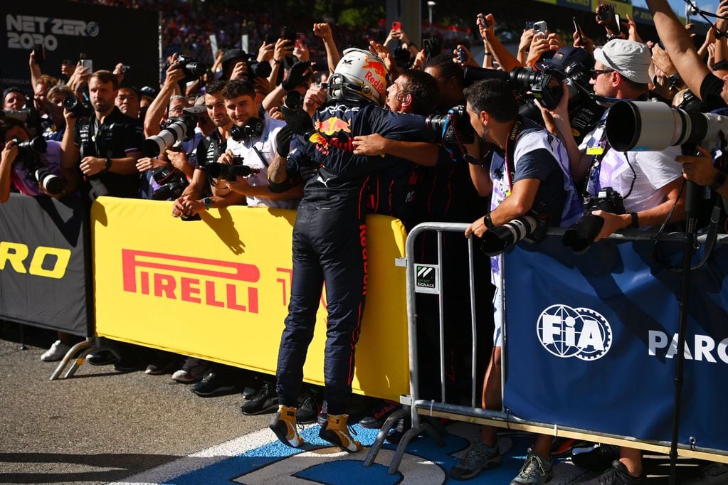 Max Verstappen ganó su quinta carrera consecutiva en la Fórmula 1